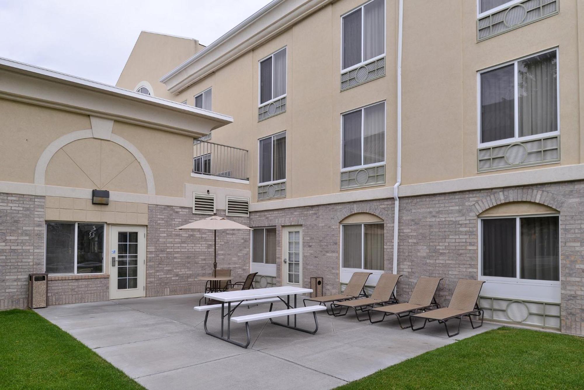 Holiday Inn Express Hotel & Suites Idaho Falls By Ihg Eksteriør billede